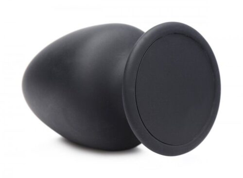 Black silicone plug with a tapered shape