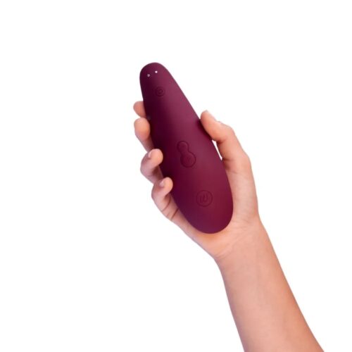 hand_image_classic_2_bordeauxjpg Womanizer Classic 2 Clitoral Air Pulse Vibrator Stimulator Bordeaux - Purple