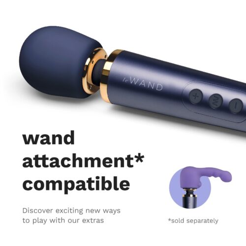 Le Wand Petite Rechargeable Wand Vibrator Massager gallery_29 -