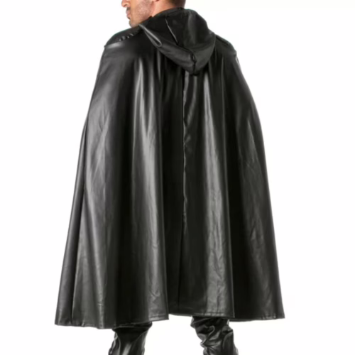Tof Paris Kinky Cape in black, hooded