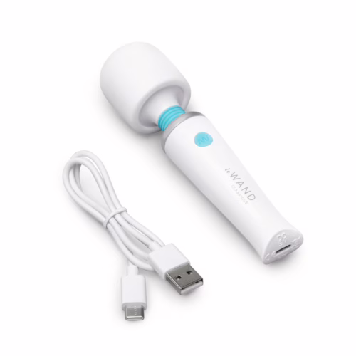 Le Wand Classique Mini Vibrating Wand Massager White