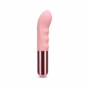 lw-063_mini_vibe_g-thrill-1_4000px_ Le Wand Mini Vibe G Thrill compact vibrator with rippled shaft for precise G-spot stimulation